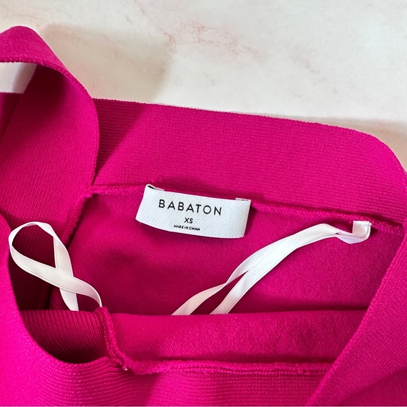 COPY - Babaton Sculpt Knit Criss Cross Cropped Tank (jersey stitch) - Picture 2 of 6